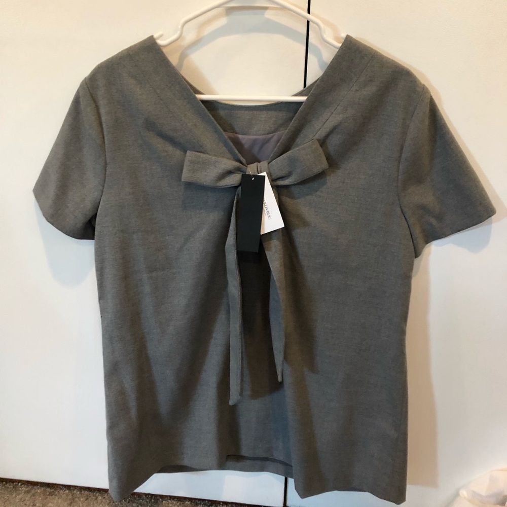 Banana republic grey blouse with bow in back